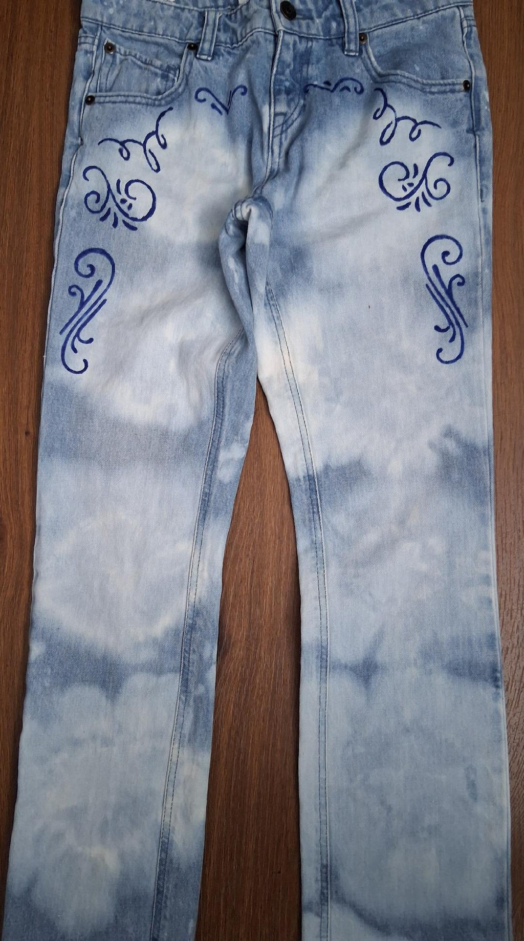 Ladies Bleached Jeans