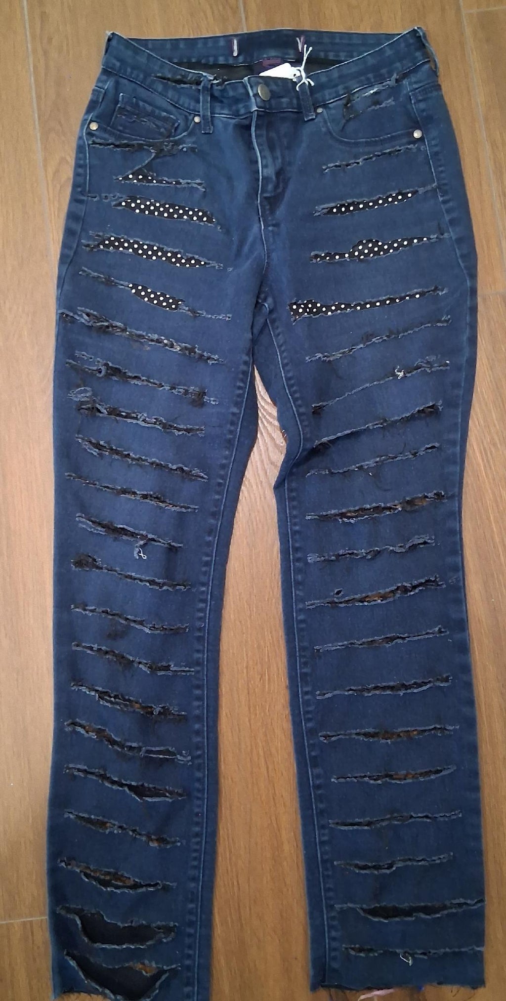 Ladies Ripped Jeans